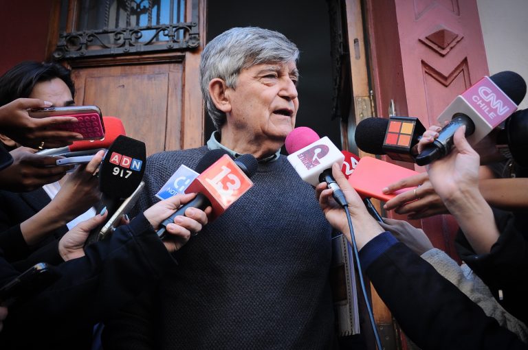 Fallecimiento de Camilo Escalona: Gobierno decreta dos días de duelo nacional