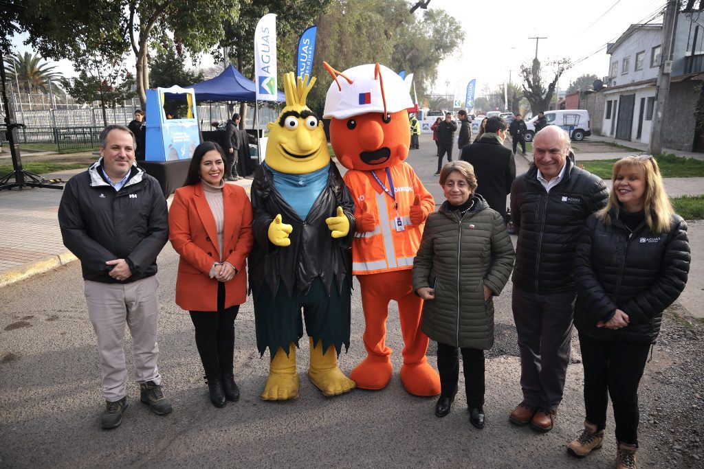 Lanzan la campaña “Cuidar la alcantarilla suena bien”