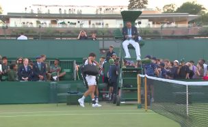 A recargar energías: Garín deberá reanudar este jueves su duelo ante Rinderknech en Wimbledon