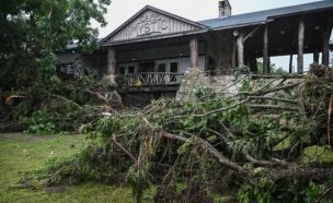 Tragedia en Texas: 27 niñas y guías mueren tras inundaciones que arrasaron campamento en el río Guadalupe