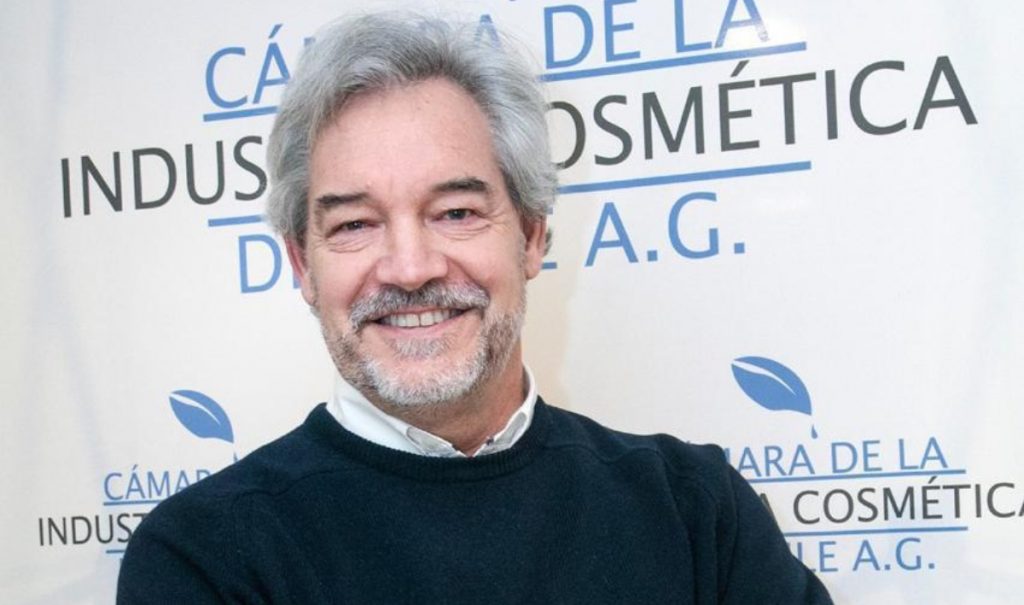 Denis Kennedy asume como nuevo presidente del Directorio de la Cámara de la Industria Cosmética de Chile