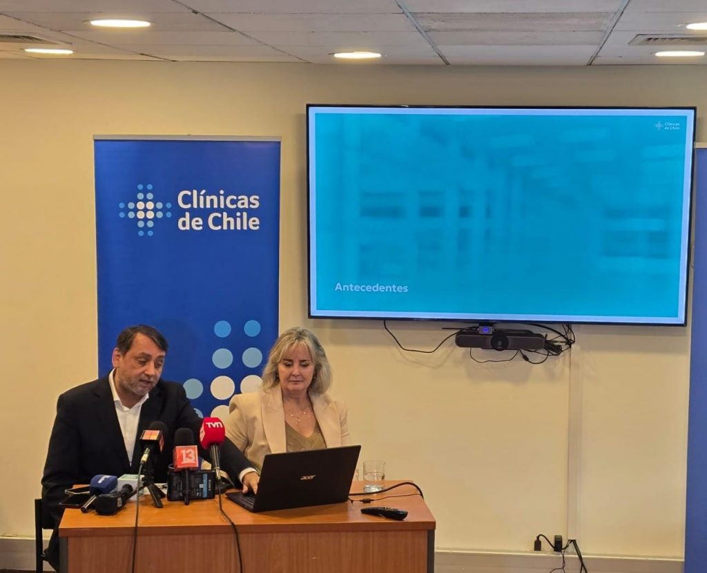 Clínicas de Chile proyecta que los prestadores privados podrían resolver el 72% de las listas de espera totales en un año y nueve meses