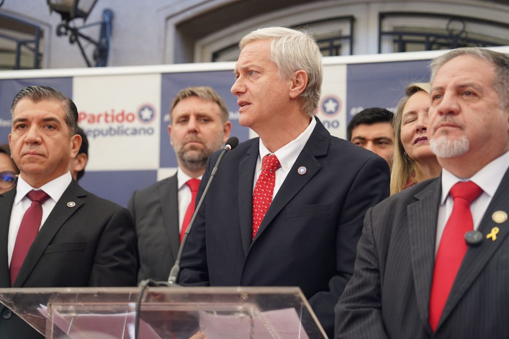 Kast presentó el 'Plan Cancerbero': “las cárceles en Chile ya no castigan el delito: lo profesionalizan