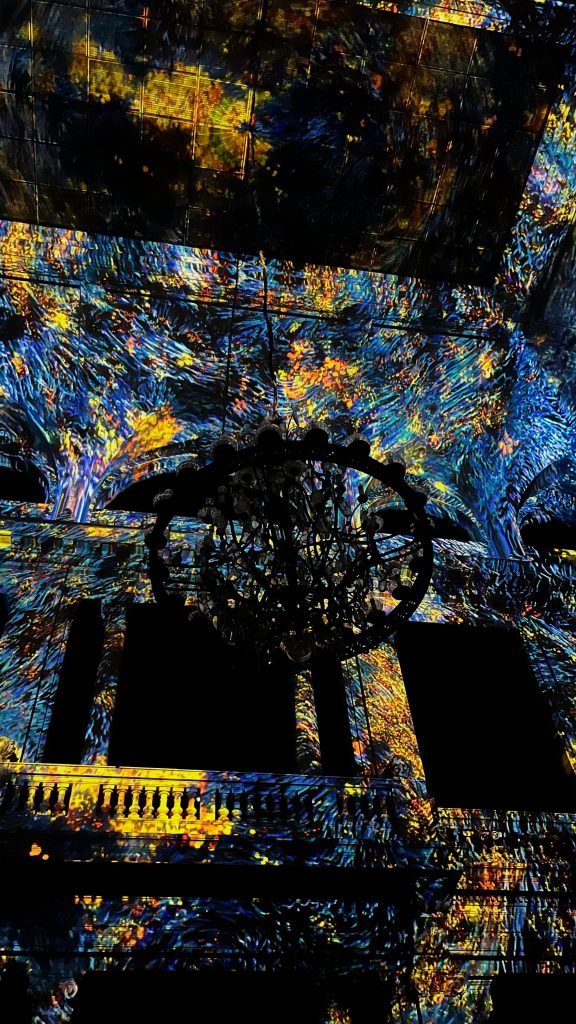 “Genesis” aterriza en Santiago con una experiencia sensorial única