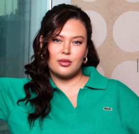 “La flor más atrevida”: Michelle Carvalho arrasa en Instagram con su nueva sesión