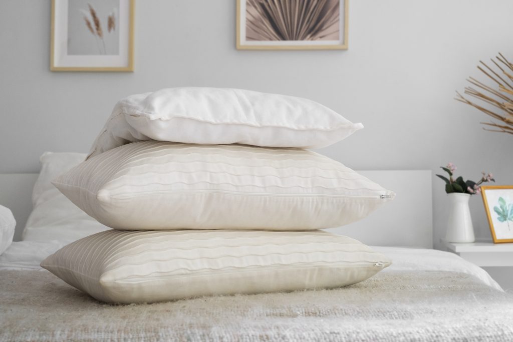 Dormir con almohadas viejas podría afectar tu salud: cuándo cambiarlas