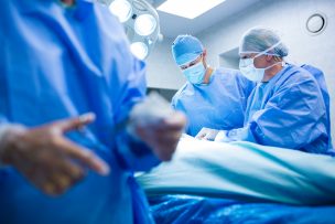 Minsal investiga casos de niños afectados tras anestesia general en cirugías