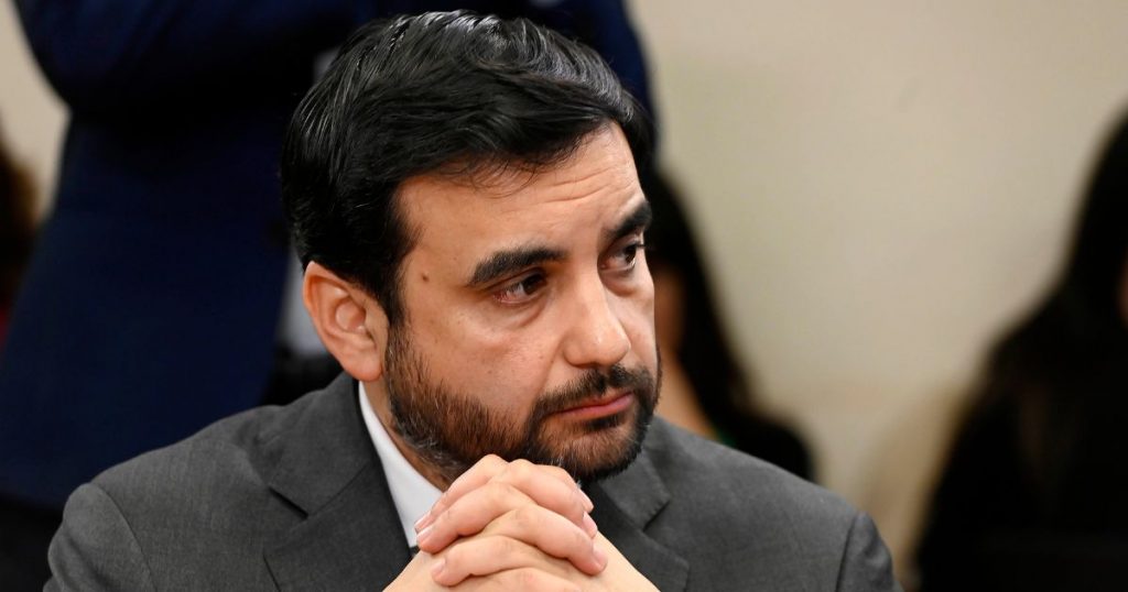 Sicario liberado: Ministro Gajardo revela que supo cuatro días después su liberación