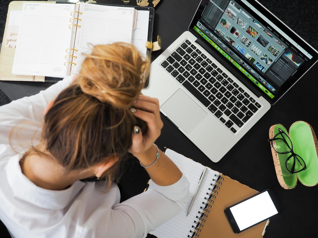 Generación Z: El desafío de las empresas para conectar con sus valores y expectativas