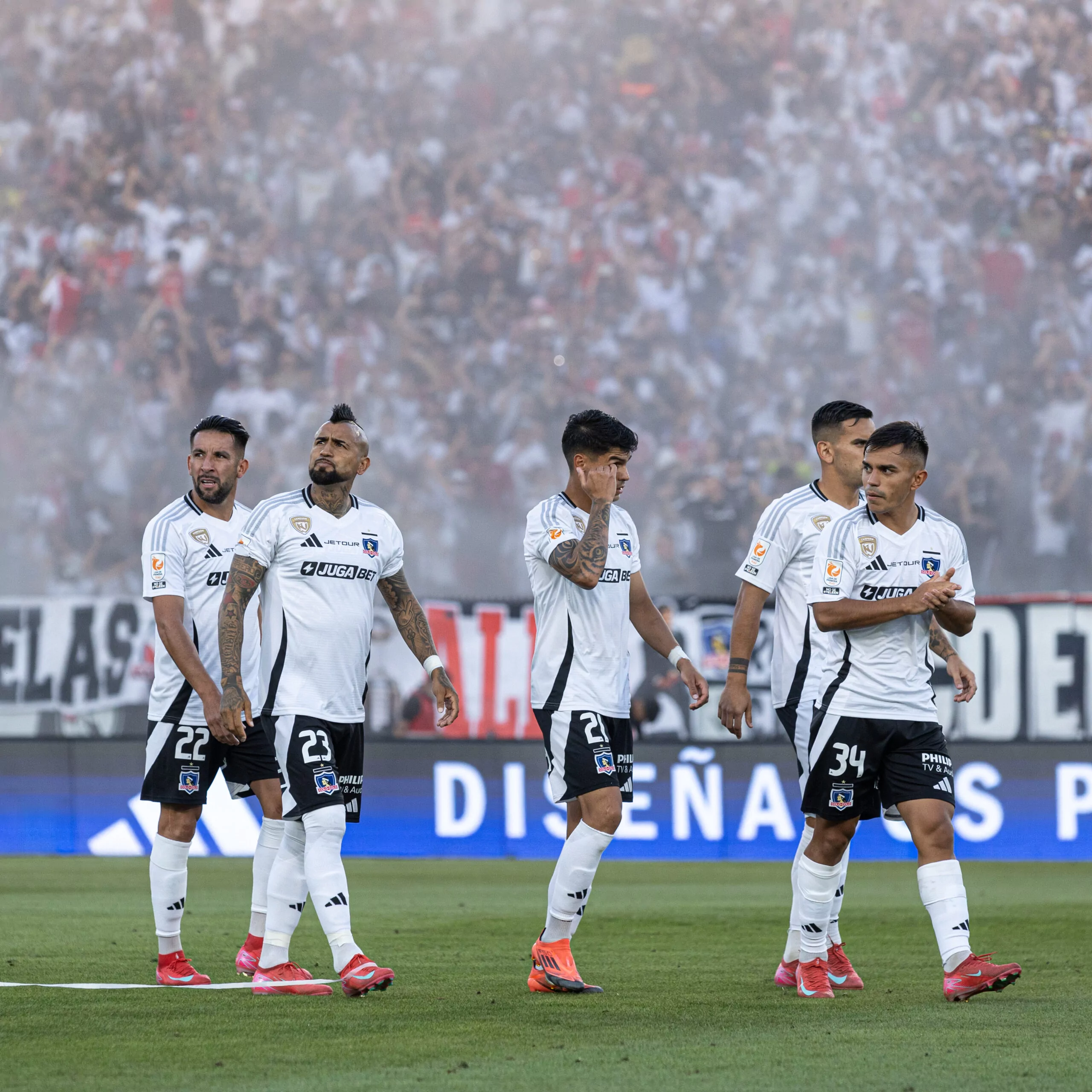 Colo Colo busca nuevo técnico: Conoce a los nombres que suenan para la banca
