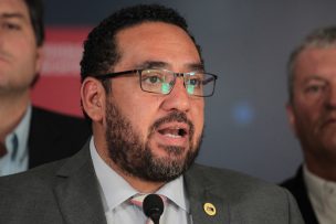 Ministro de Educación y caso INBA: 