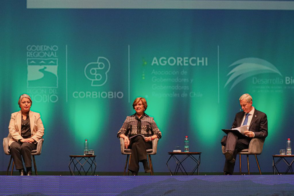 Kast, Matthei, Kaiser o Jara: IA proyecta al próximo presidente de Chile