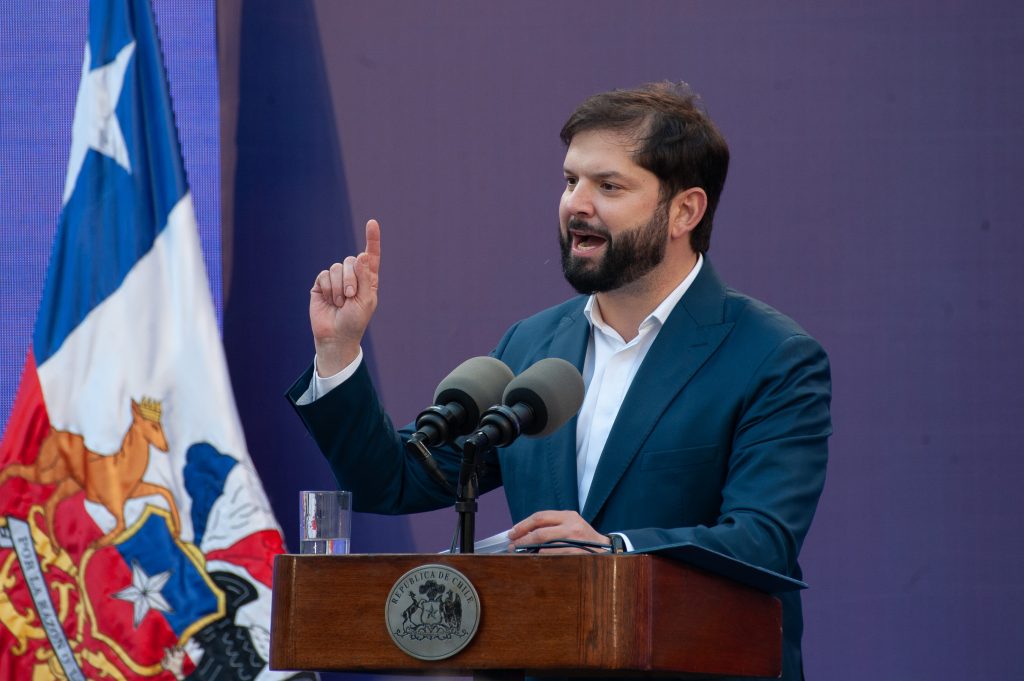Ñuble: Presidente Boric encabeza firma de convenio para ampliar Red de Cuidados a 13 comunas
