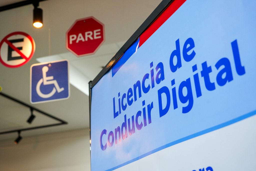 Licencia de conducir digital comenzará su implementación en la RM a partir del 1 de septiembre