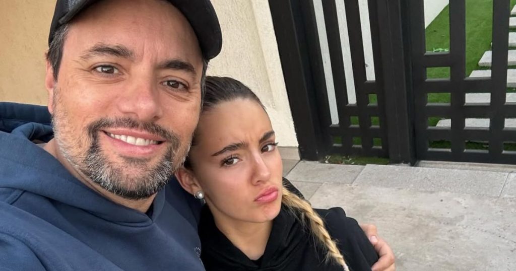 Daniel Valenzuela despide a su hija de 14 años que se va de viaje: “La vida me pone una de las pruebas más grandes”