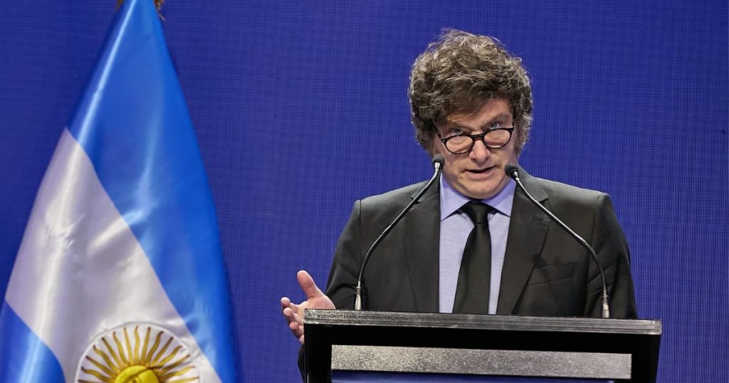 Javier Milei veta aumento de jubilaciones aprobadas en julio
