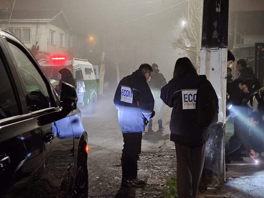 Hombre en riesgo vital tras recibir dos disparos en plena vía pública de La Pintana
