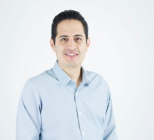 ¡Ricardo Díaz llega a Chile! El maestro del teatro musical dirige el icónico GREASE