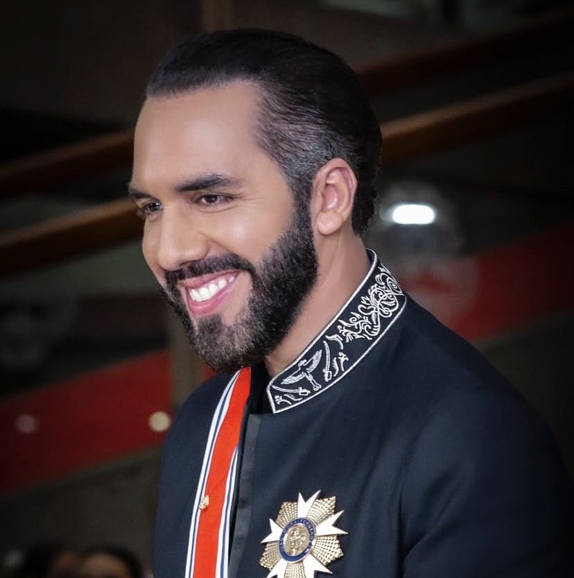 Nayib Bukele se abre camino a la tercera reelección