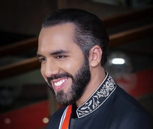 Nayib Bukele se abre camino a la tercera reelección