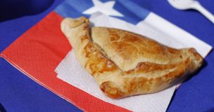 ¿Dónde está la mejor empanada de pino 2025? Este local se llevó el primer lugar, según nuevo ranking