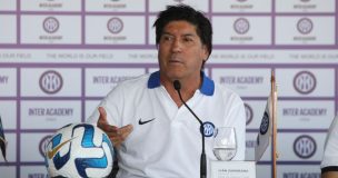 Iván Zamorano llama a 
