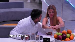 Disley y Luis sellan su relación con beso en el jacuzzi y pacto definitivo
