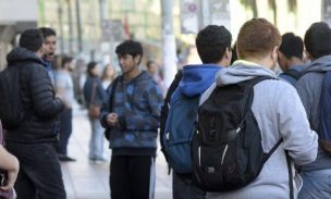 Ninis en aumento: Diputados piden urgencia a medidas para la inserción laboral de jóvenes