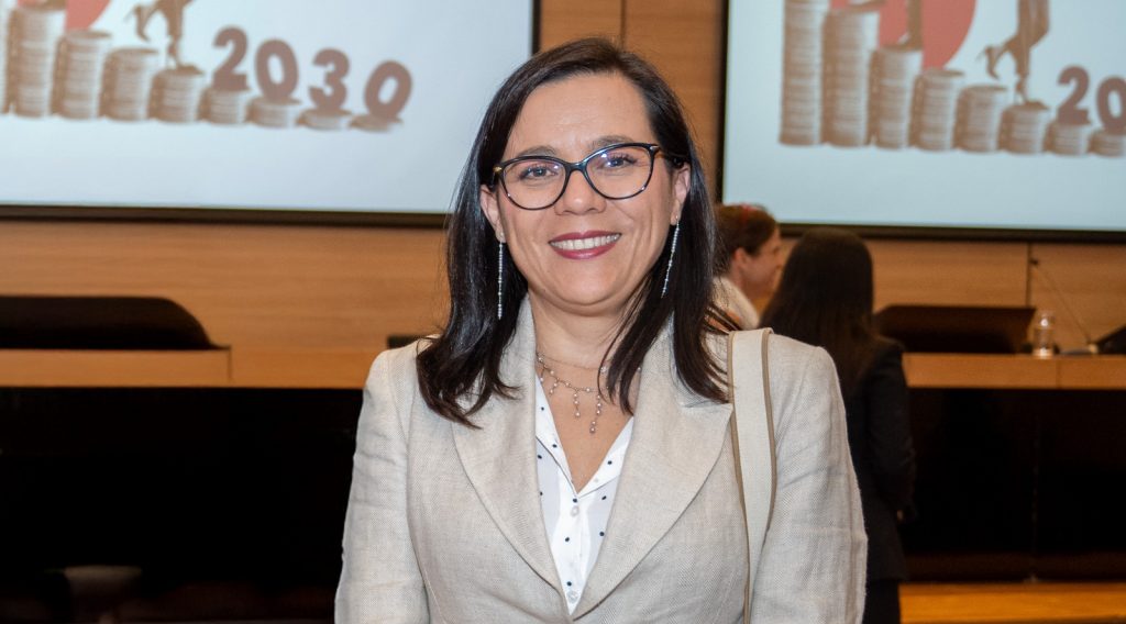 Paula Benavides asume presidencia del Consejo Fiscal Autónomo
