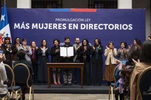 Presidente Gabriel Boric promulga Ley Más Mujeres en Directorios