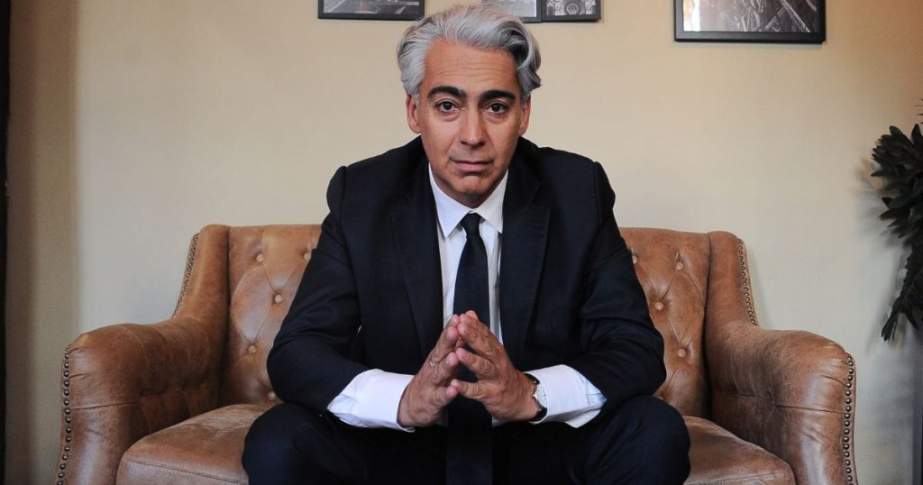 Marco Enríquez-Ominami anuncia que alcanzó las firmas y estará en las elecciones presidenciales