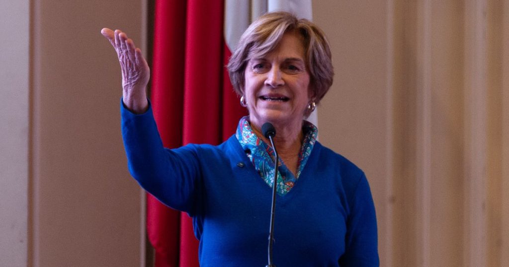 UDI emite comunicado reafirmando su apoyo a Matthei y deja en claro que su adversario es Jeannette Jara
