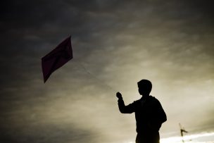 Cómo encumbrar volantines en Fiestas Patrias: consejos para disfrutar sin accidentes