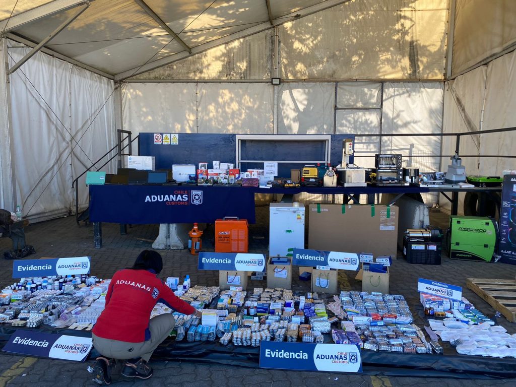 Aduanas detecta contrabando en Valparaíso con destino a Venezuela