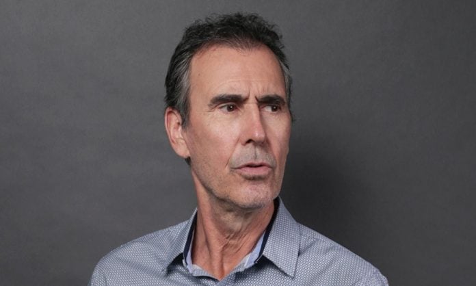 Cristián Campos publica mensaje tras sobreseimiento de demanda de Rafaella di Girolamo