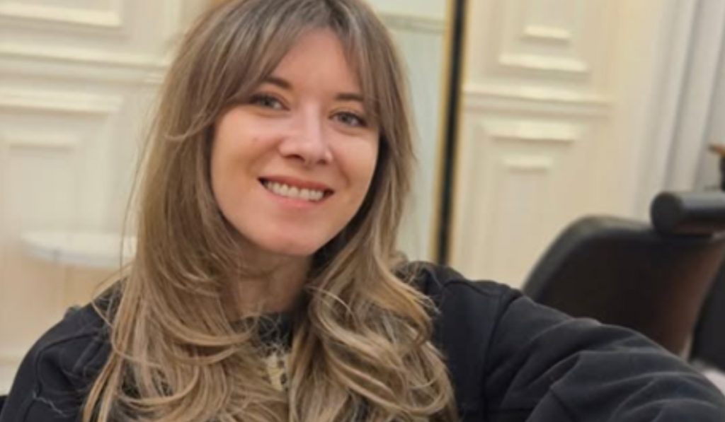 “El mar se lleva todo mal”: Carla Jara se renueva en medio de celebración de Fiestas Patrias