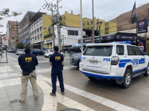 Fiscalía de Arica y PDI desarrollan masivo operativo en Seremi de Bienes Nacionales regional por delitos de corrupción pública