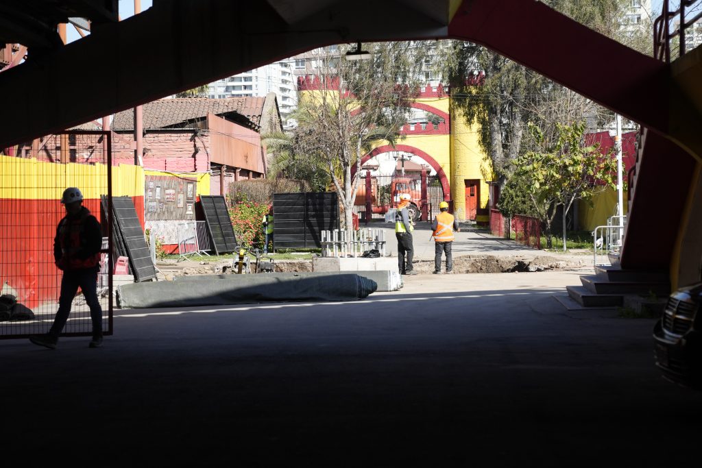 Municipio detiene trabajos en Santa Laura por falta de permisos y preocupa la Supercopa