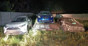 Carabineros recupera tres vehículos robados y detiene a un sujeto por receptación en Paine