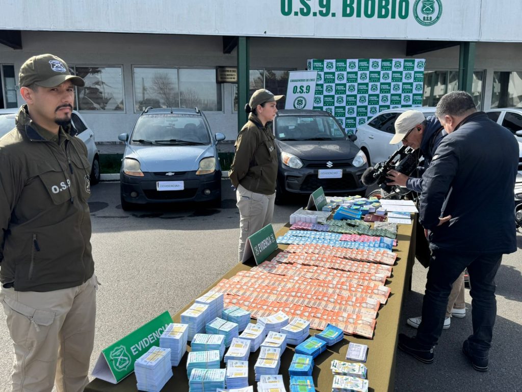 Megaoperativo de Carabineros: 15 detenidos por delitos de usura, extorsión y lavado de activos