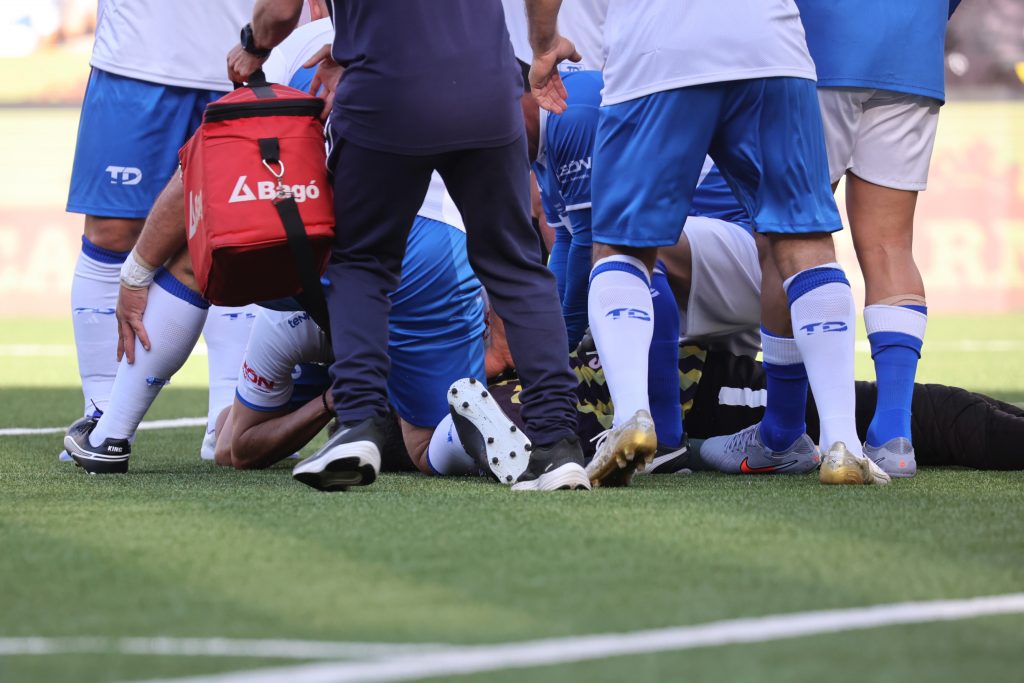 Actualizan estado de Patricio Toledo: Sufrió infarto en partido de despedida