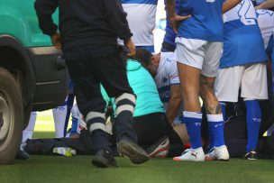 Patricio Toledo se desplomó en partido de despedida de capitanes de la UC