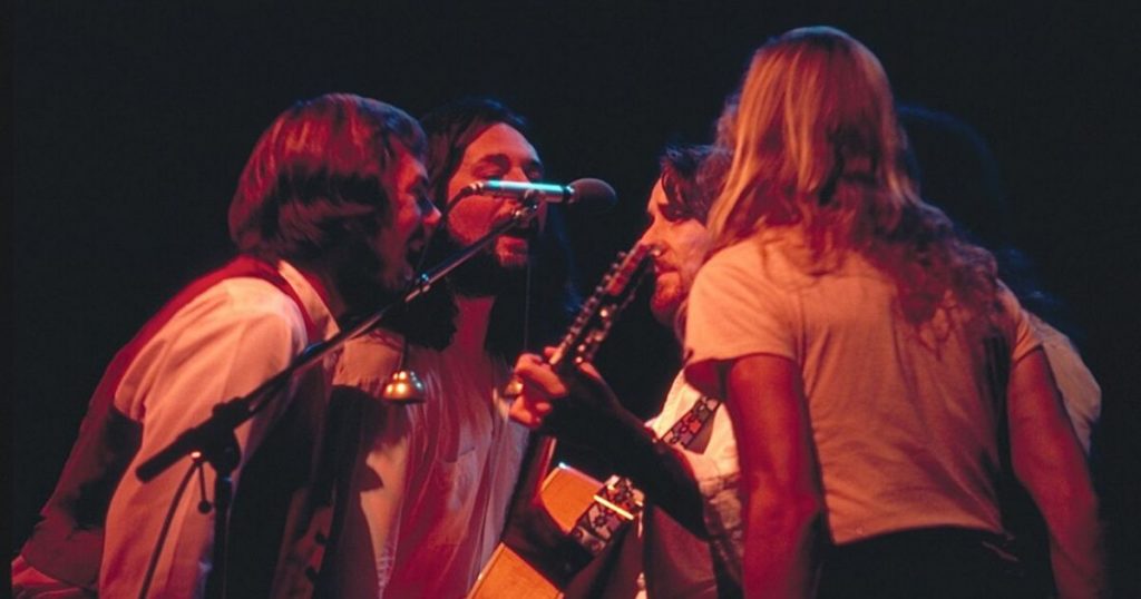 El rock británico está de luto: ícono de una banda legendaria fallece a los 81 años