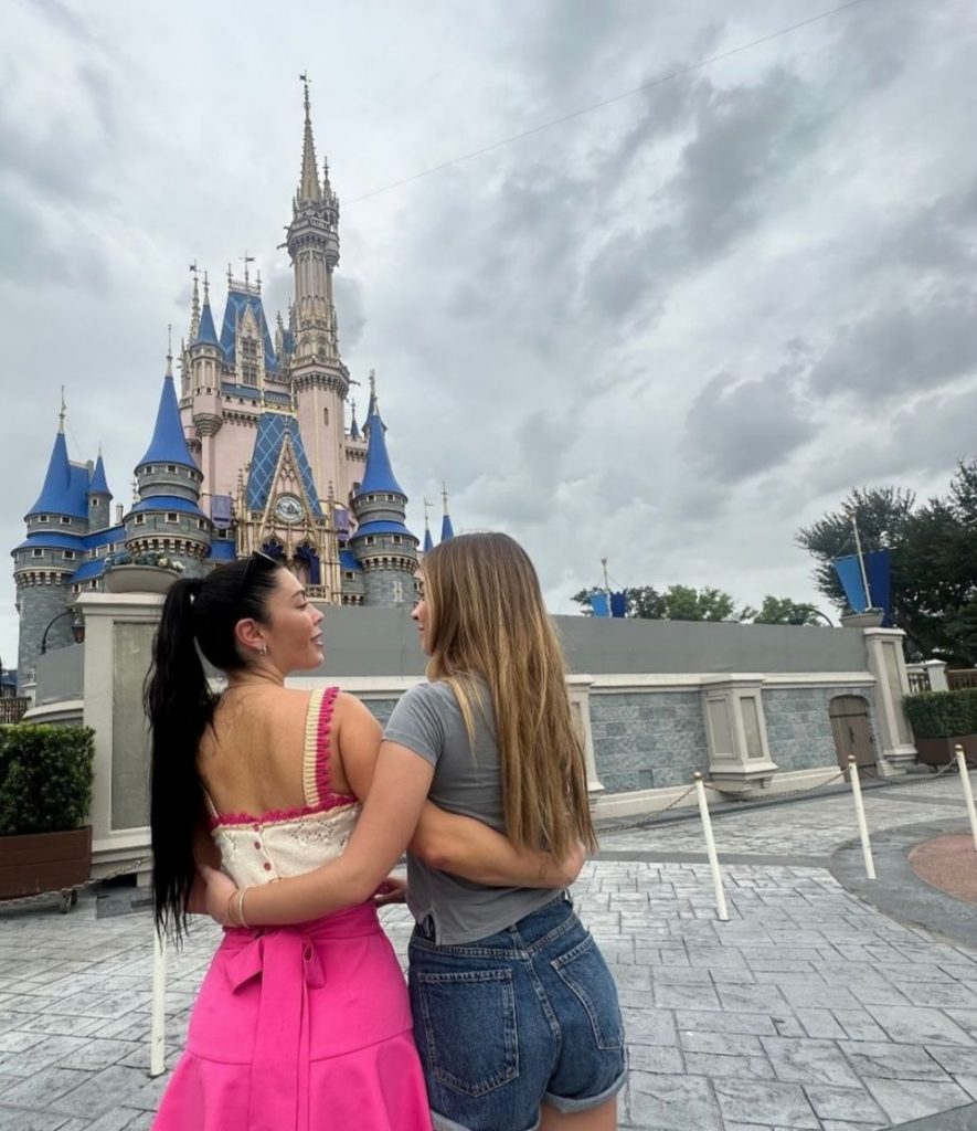 Con sabor brasileño y recuerdos de infancia: Así celebró Daniela Aránguiz los 18 de su hija Agustina