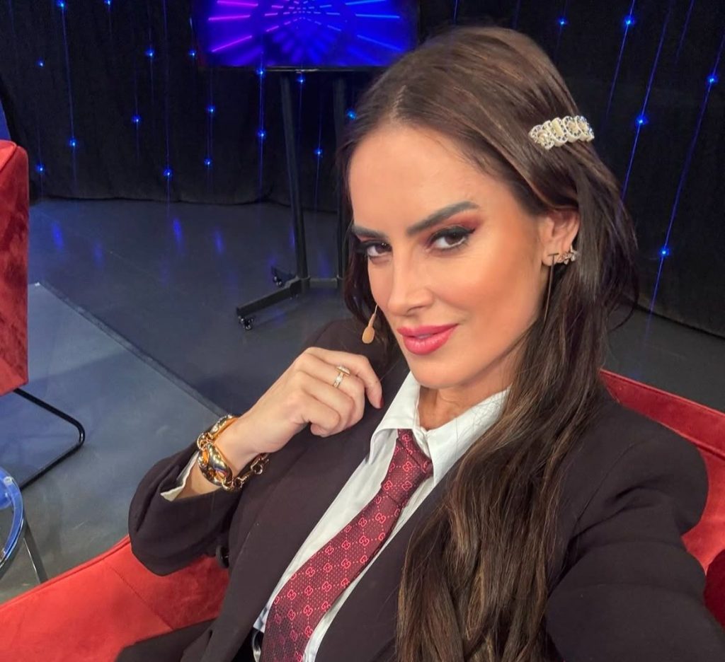 ¡Alerta! Adriana Barrientos termina en urgencias y revela su preocupante diagnóstico