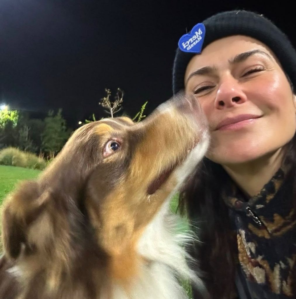 Tonka Tomicic y el apoyo inesperado de su perrita en su lucha contra la oscuridad emocional