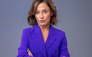 Gran estreno en Mega: Constanza Santa María se suma a Meganoticias Prime este lunes