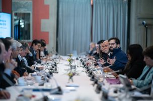 Presupuesto 2026: Presidente Boric se reunió con timoneles de partidos y parlamentarios oficialistas
