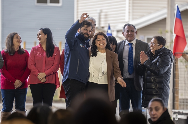 Presidente Boric encabezó entrega de nuevas viviendas en Hualqui