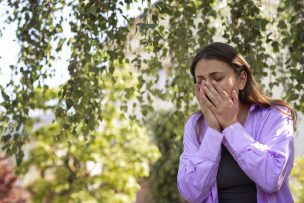 Alergias de primavera: cuándo consultar a un especialista y qué síntomas no debes ignorar